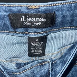 D. Jeans New York Women's size 6 Blue Denim 5 Pocket pants bottoms Like New
